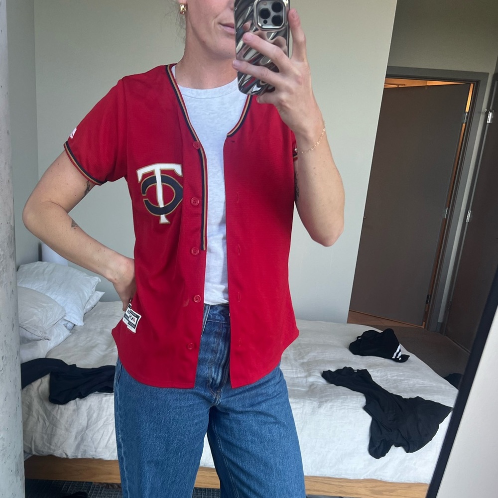 Women’s Minnesota Twins Jersey